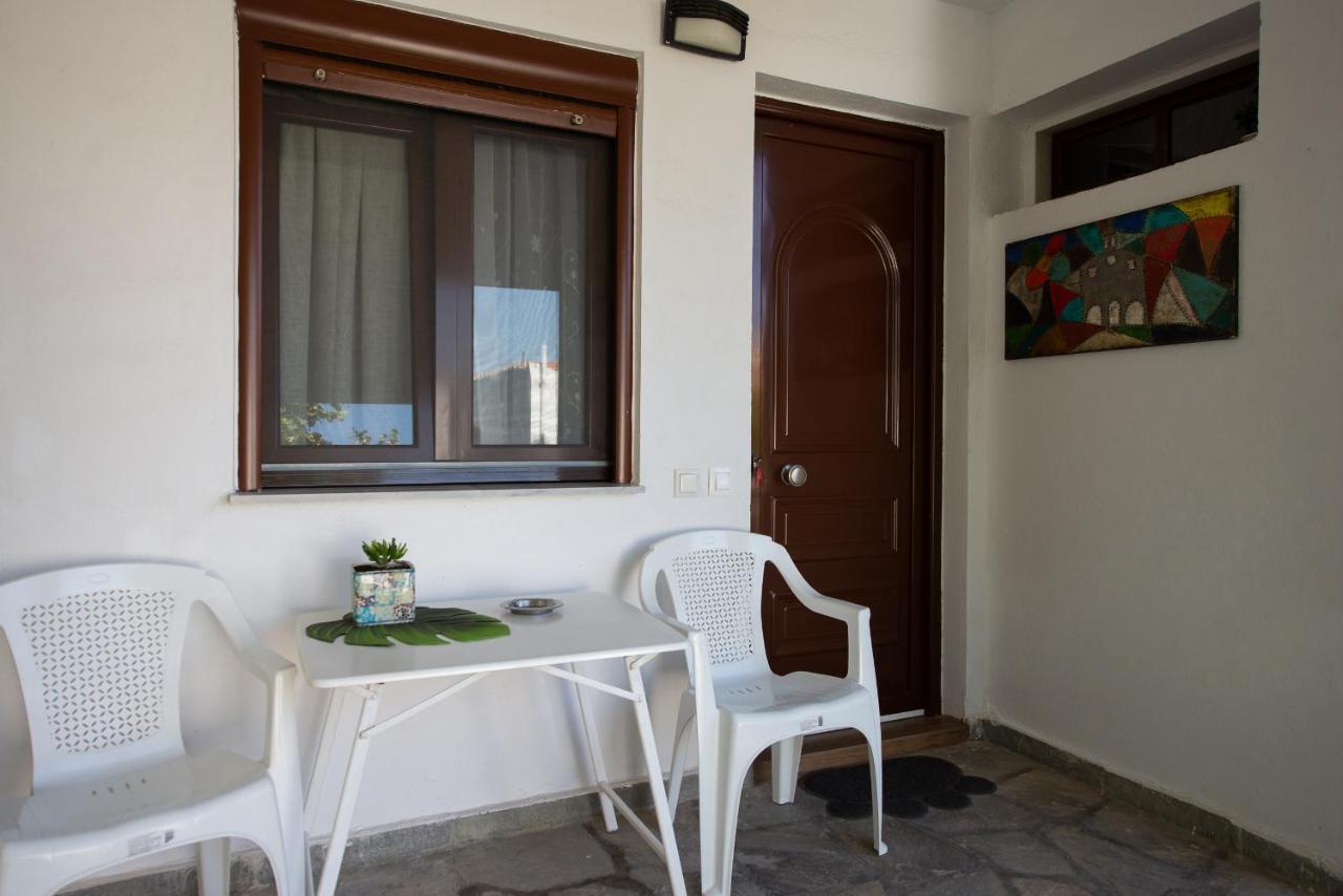 Mala - Μάλα Apartment Afytos Exterior foto